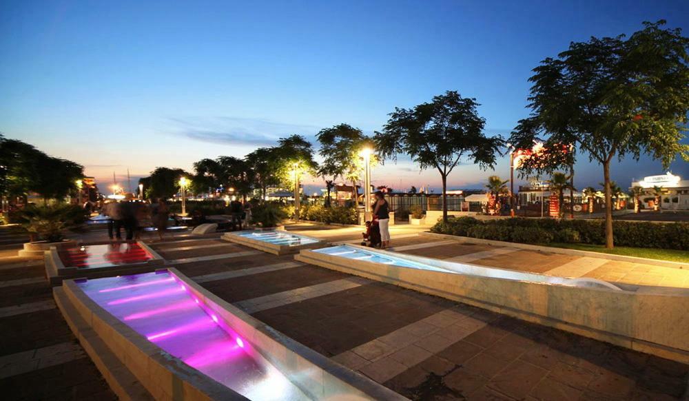 Residence Riccione Beach Apartments Exteriör bild