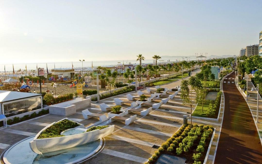 Residence Riccione Beach Apartments Exteriör bild